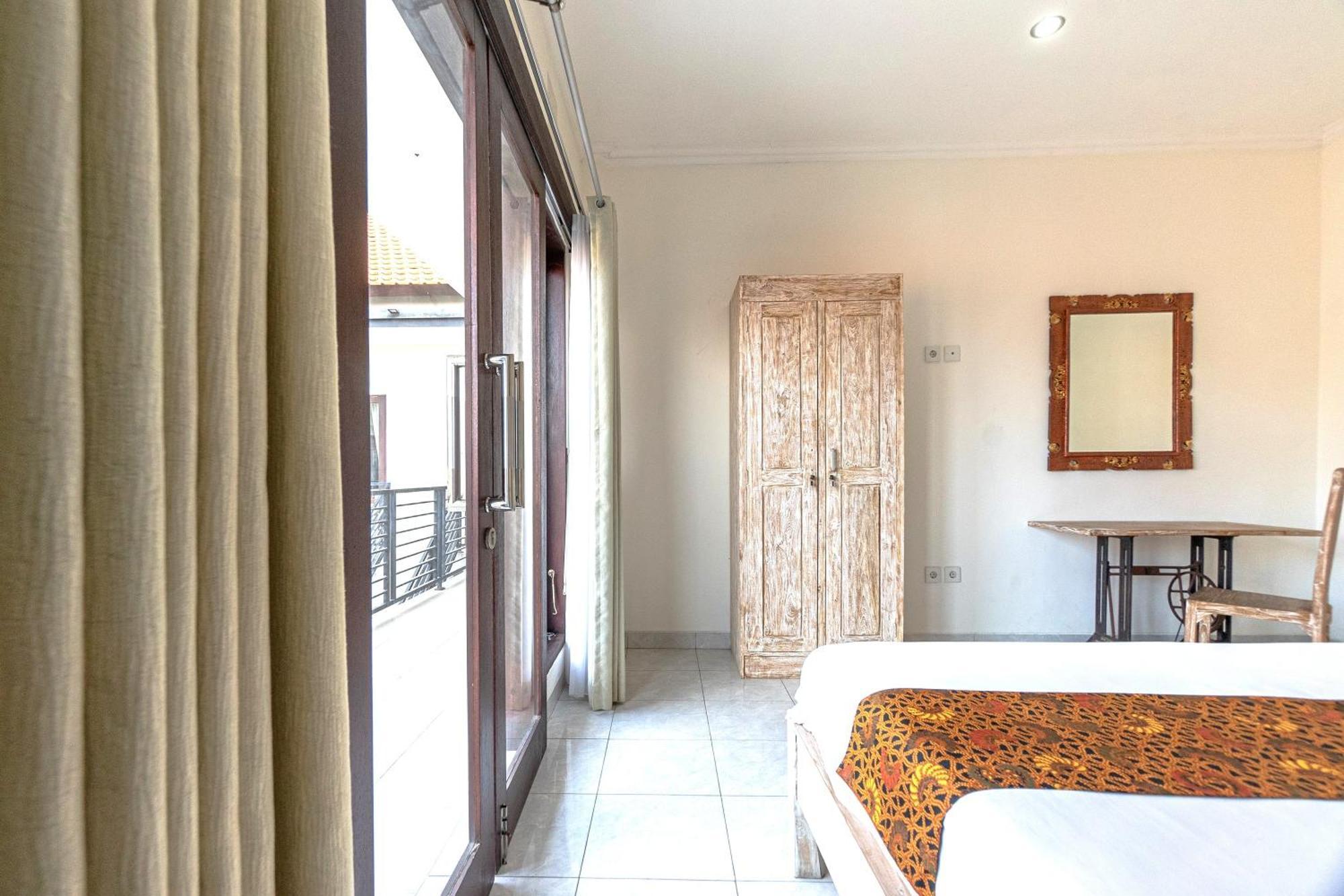 Azalea Homestay & Villa Canggu Exteriör bild